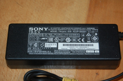 Incarcator SONY VAIO / SONY BRAVIA 19.5V 3.05A model ACDP-060S01 mufa cu pin foto