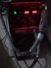 Se vinde aparat sudura profesional marka: Lincoln Powertec modelul 305C. foto
