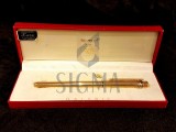 STILOU CARTIER, IN CUTIE ORIGINALA, SUFLAT CU AUR 18K, PENITA DE AUR SI 3 INELE IN TREI CULORI DIN AUR MASIV.