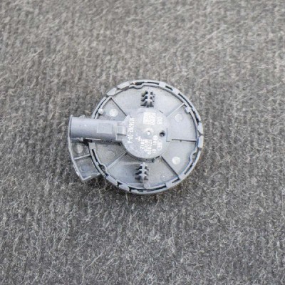 Senzor de impact st&amp;acirc;nga față TESLA MODEL 3 2018 OEM: 1036762-00-A 10835625 foto