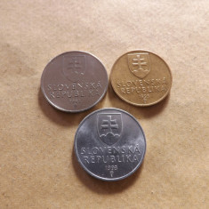 Slovacia Lot 3 monede : 50 Halierov 1993 si 1, 2 Korun / Coroane 1993