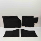 Set covorașe TOYOTA YARIS _P13_ 2014 OEM: PZ410-B035H-BN