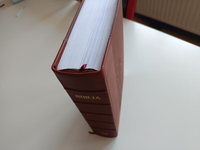 BIBLIA DE LA BLAJ 1795/ SAMUIL CLAIN. FACSIMIL LUX COPERTI PERGAMOID+ COTOR PIELE. VOLUM MASIV 1147 PAGINI + MATERIAL AUXILIAR( INDICE..., GLOSAR) foto