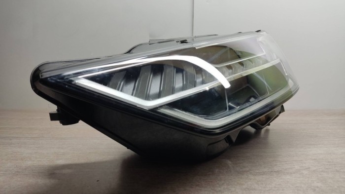 Audi A7 S7 4K8 Headlight/headlamp 4K8941035F 1EX01337501