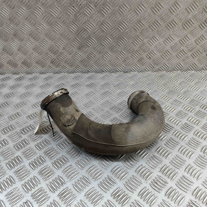 Furtun intercooler AUDI A5 F53 2018 OEM: 8W0145738C