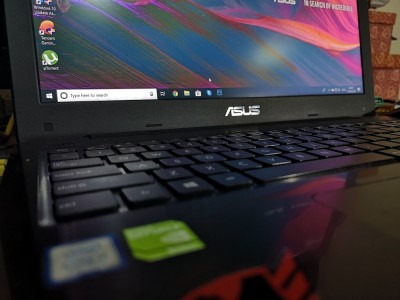 Laptop Asus X556u I7 Cu Licenta Windows 10 Intel Core I7 8 Gb