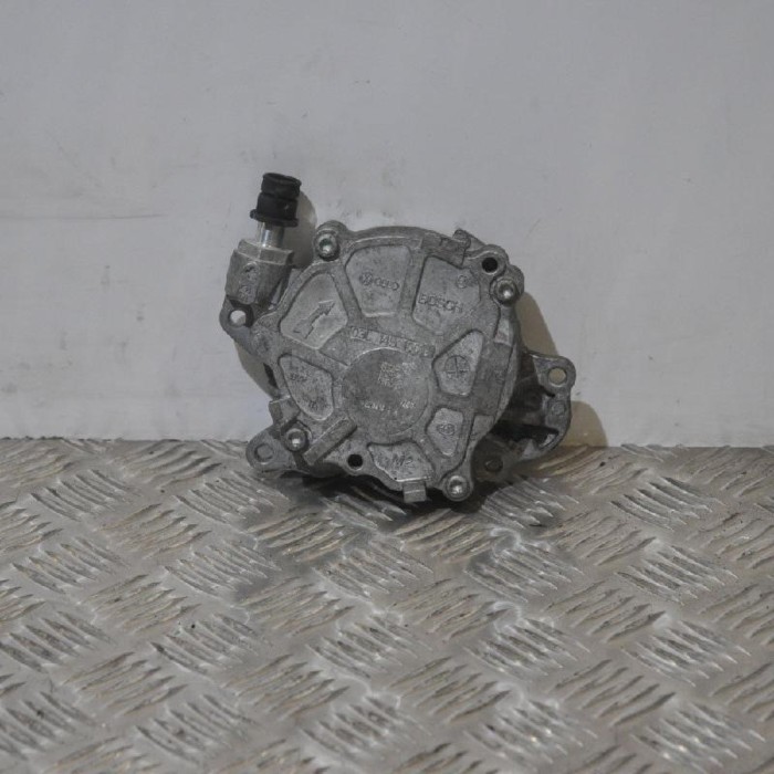 Pompa de vacuum VW JETTA MK6 162, 163 2014 OEM: 03L145100 1579032