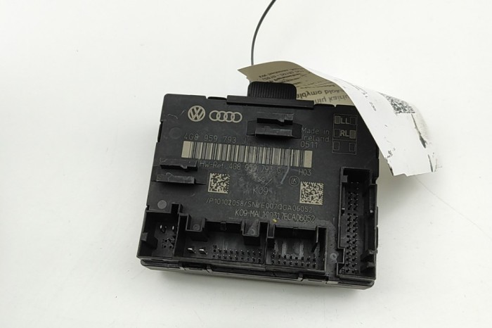 Modul de control ușă dreapta față AUDI A6 4G2, C7, 4GC 2017 OEM: 4G8959793G,4G8959793J | 30740604