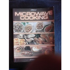 Microwave cooking - Jenny Webb (text in limba engleza)