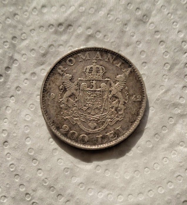 Moneda de 200 lei din 1942