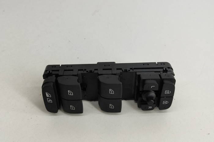 Buton geam ușă dreapta față VOLVO XC40 536 2024 OEM: 32319765 27771687