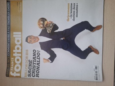 Reviste fotbal foto