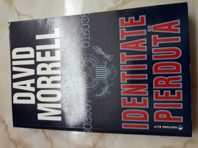 Identitate pierduta - David Morell foto