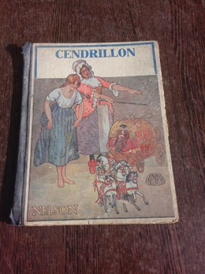 Cendrillon, carte pentru copii, text in limba franceza foto
