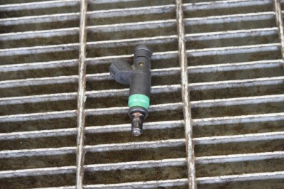 Injector de combustibil AUDI A6 4B2, C5 2004 OEM: 06C133551 11206807 foto