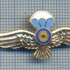 AX 771 INSIGNA - SEMN DE ARMA PARASUTISTI -PENTRU COLECTIONARI