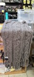 Cumpara ieftin Fular Dama Lung 190x30 cm Elegant Calduros Accesorii Moda Toamna Iarna A8331han