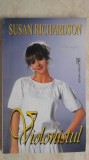 Susan Richardson - Violonistul (vezi detalii pentru livrare in tara), Miron