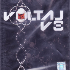 DVD Muzica: Voltaj - V8 ( original, SIGILAT )