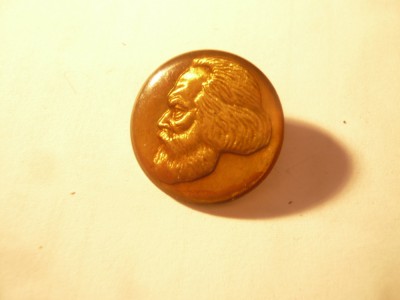 Insigna Germania - Karl Marx , metal si email , d=1,5cm foto