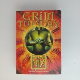 Carte Grim Tuesday de Garth Nix, Editura HarperCollins, 2004, Fantasy, Paperback, 392 pagini, Stare Buna