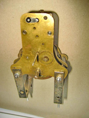 A209-Mecanism vechi de ceas mic pendul Kugellager marcat din alama. foto