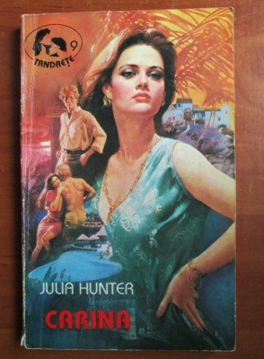 Julia Hunter - Carina foto
