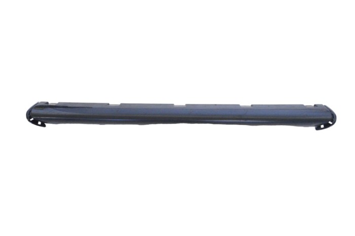 Bandou central bara de protecție față BMW 3 G20, G28 2020 OEM: 7471512 21248231