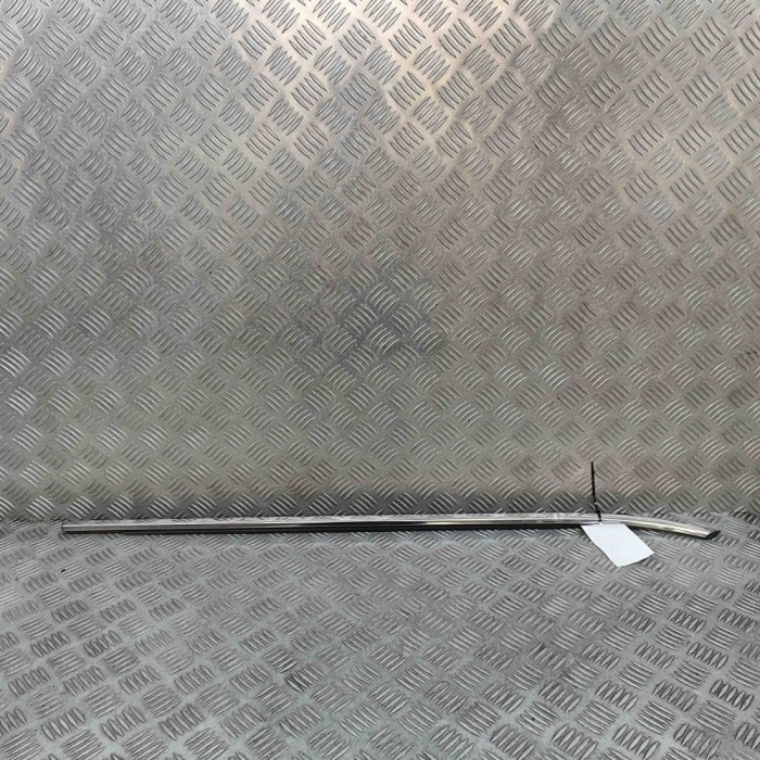 Chedar geam ușă dreapta spate LEXUS NX _Z1_ 2020 OEM: 75763-78010