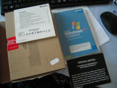 Licenta Microsoft Windows XP Professional SP2, engleza, pentru colectionari foto