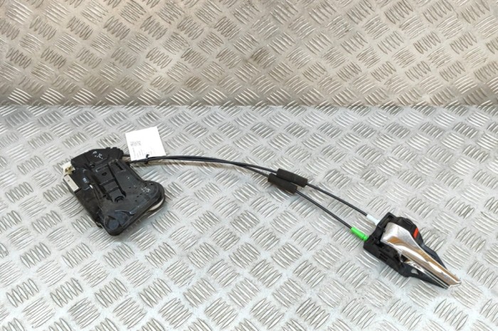 &Icirc;ncuietoare ușă st&acirc;nga față TOYOTA HILUX VIII Pick-up _N1_ 2018 OEM: 69040-02470,69206-0K120-C0 23470029