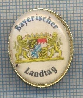 AX 265 INSIGNA - BAYERISCHER LANDTAG -PARLAMENTUL LANDULUI BAVARIA -GERMANIA foto