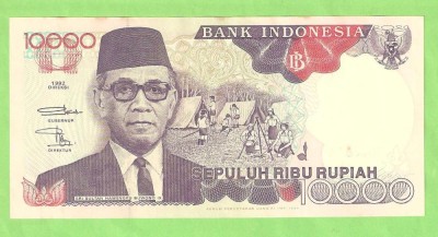 INDONEZIA 10.000 RUPIAH / 1992.aUNC. foto