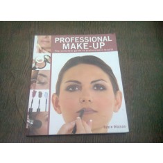 PROFESSIONAL MAKEUP - ROSIE WATSON (CARTE IN LIMBA ENGLEZA)