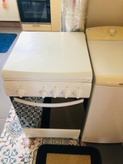Aragaz cu cuptor ZANUSSI