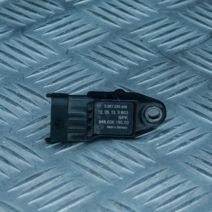 Senzor MAP PORSCHE CAYMAN 981 2013 OEM: 94860618000 | 1935834