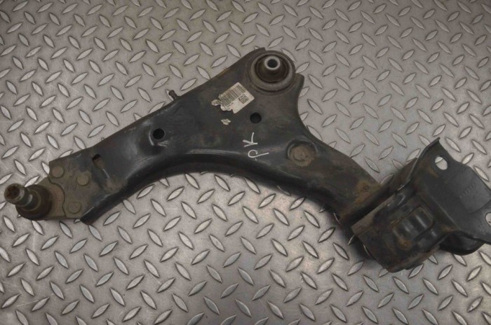 Braț inferior st&acirc;nga față JAGUAR E-PACE X540 2019 OEM: J9C3-3A053-AD