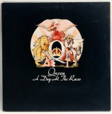 Queen &ndash; A Day At The Races VG+ / VG+ [ vinil, LP ] hard rock, prog rock Elektra , SUA, 1976