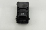Buton geam ușă st&acirc;nga spate KIA CEE\&#039;D Hatchback CD 2023 OEM: 93575-J7500 | 31976006