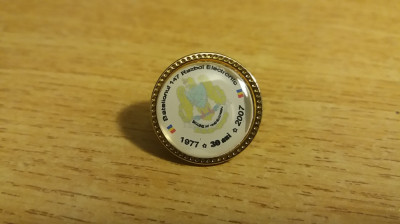 QW9 N2 38 - insigna - militar - Batalionul 147 razboi electronic - 30 ani - 2007 foto