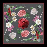 Cumpara ieftin Batic Matase Naturala Secret Garden Negru 90x90cm Floral Vintage Fabricat Italia Accesorii Dama Elegant