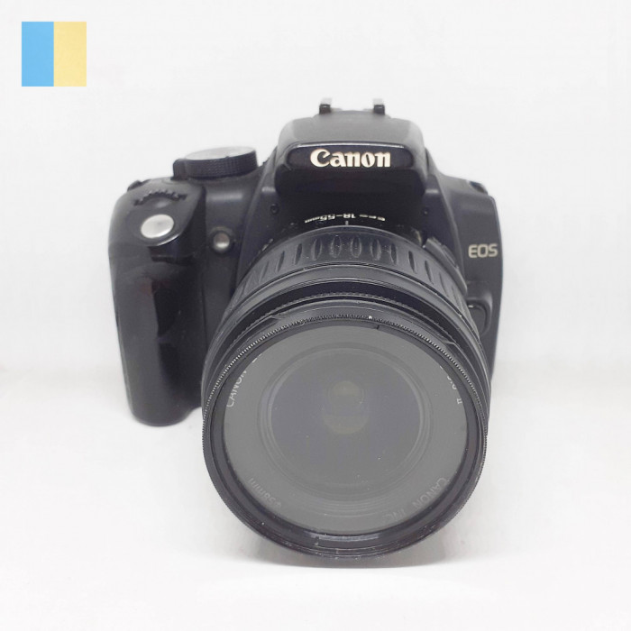 Canon 350D cu Canon EF-S 18-55mm f/3.5-5.6 II