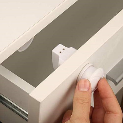 Set 3 sigurante magnetice pentru usi de dulapuri si sertare BabyJem foto