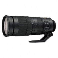 Obiectiv Nikon 200-500mm f/5.6 AF-S ED VR foto