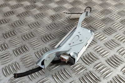 Amplificator de sunet LEXUS IS III _E3_ 2018 OEM: 86240-53030,8624053030 31058500 foto