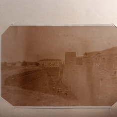 4 fotografii 6/9 cm cu Cazarma din Cetatea Albă