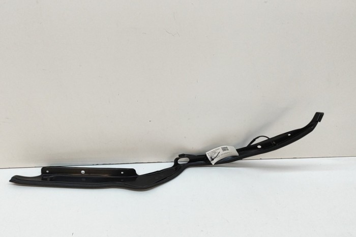 Ornament picurator haion dreapta TOYOTA YARIS CROSS MXP_ 2023 OEM: 84270-52030 | 31997900