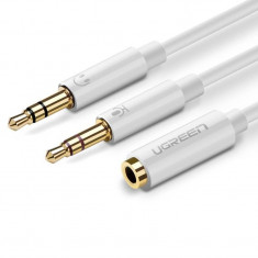 Splitter audio pentru casti si microfon UGREEN, mama mini jack 3.5 mm la 2x tata mini jack 3.5 mm, 28cm, Alb foto