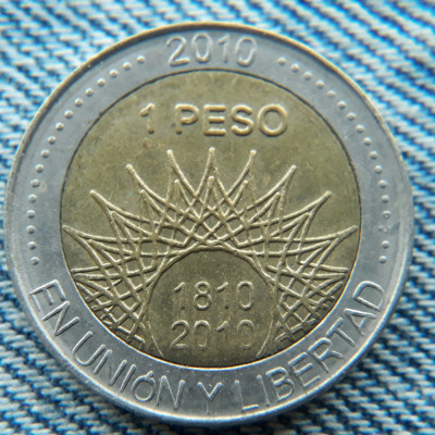 2n - 1 Peso 2010 Argentina / bimetal foto