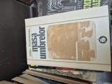 Masa umbrelor vintage